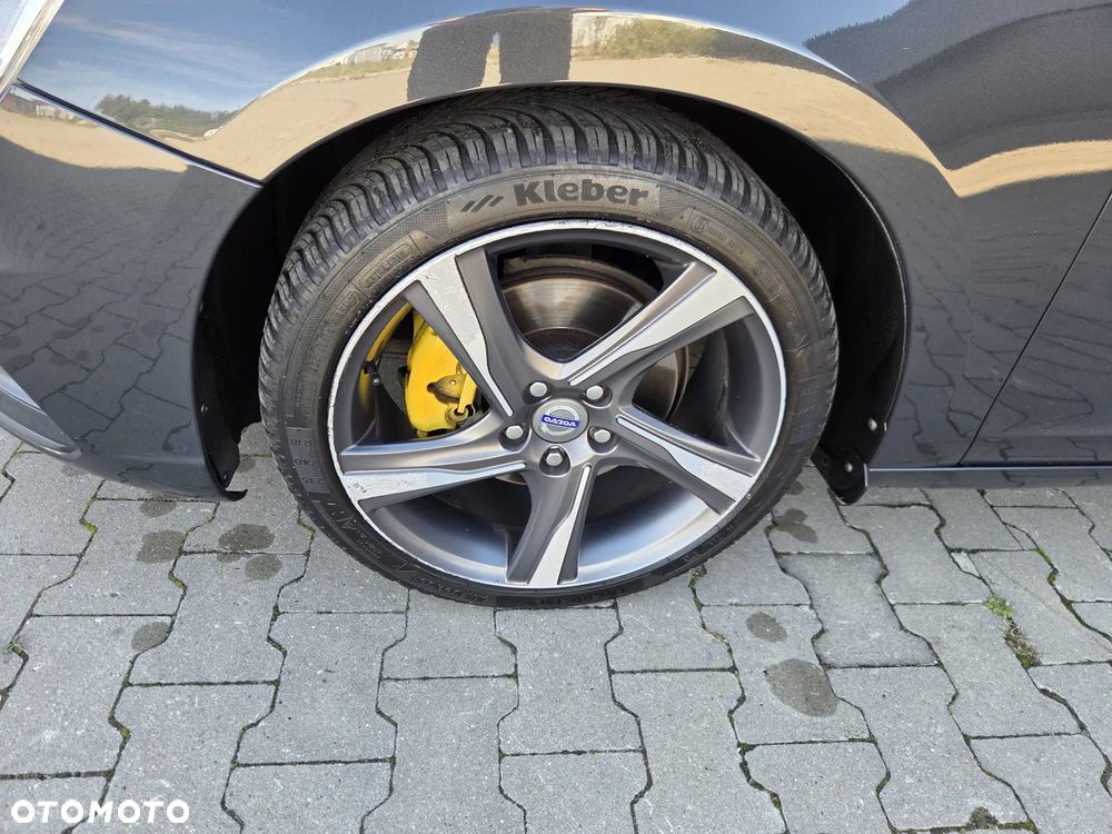 Volvo V60 D4 Drive-E R-Design Summum - 25