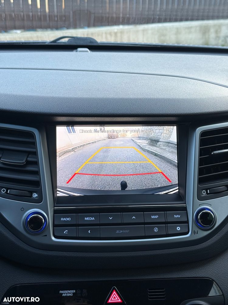 Hyundai Tucson 2.0 CRDI 2WD Style - 14