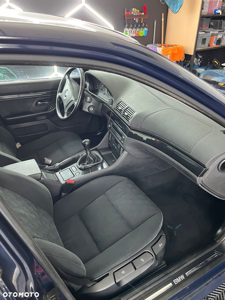 BMW Seria 5 525tds - 7