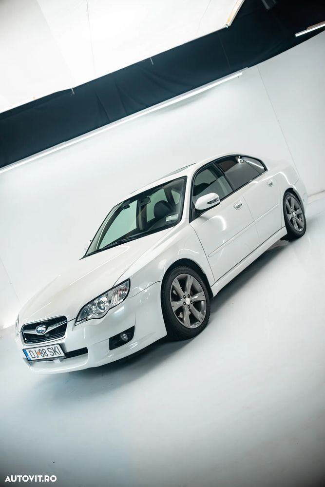 Subaru Legacy - 27