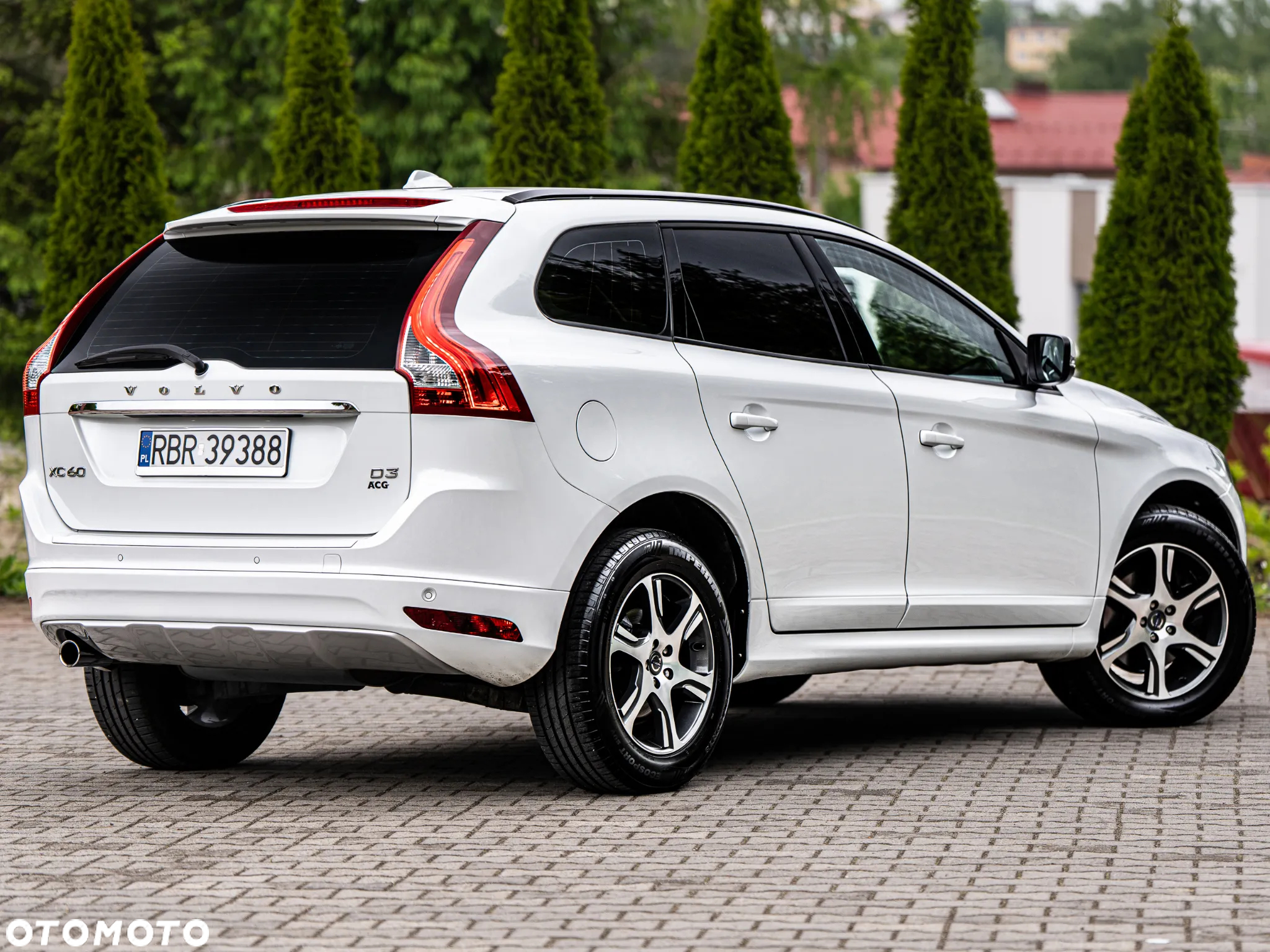 Volvo XC 60 D3 Momentum - 16