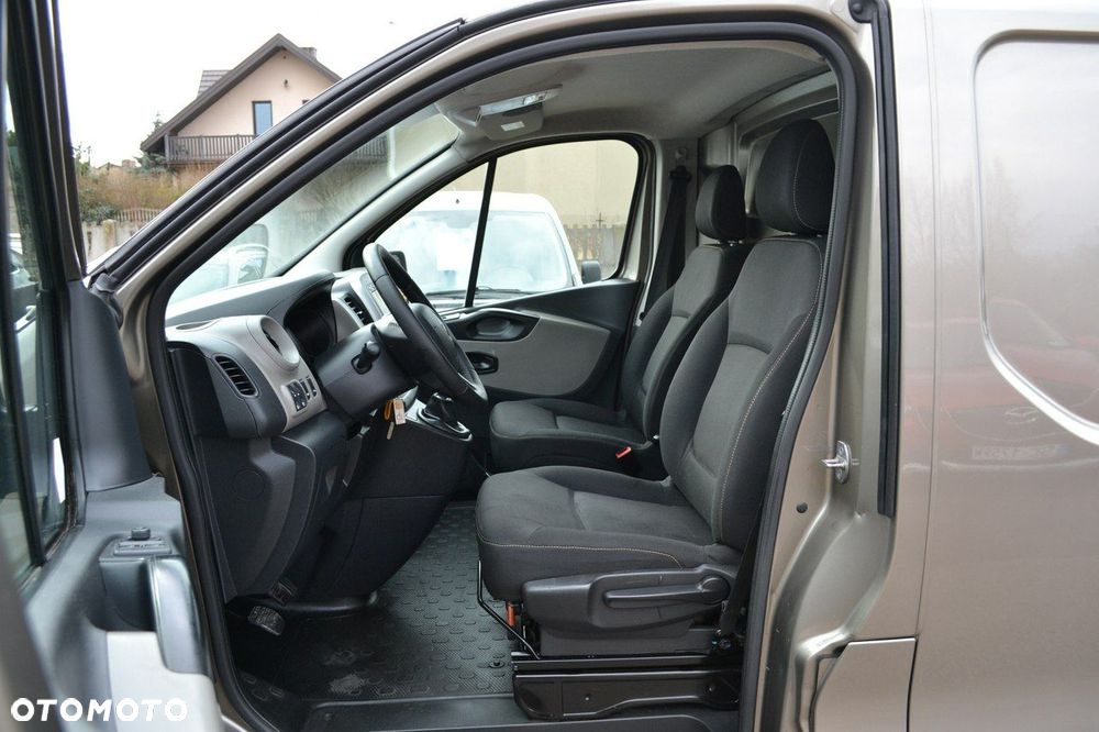 Renault Trafic - 6