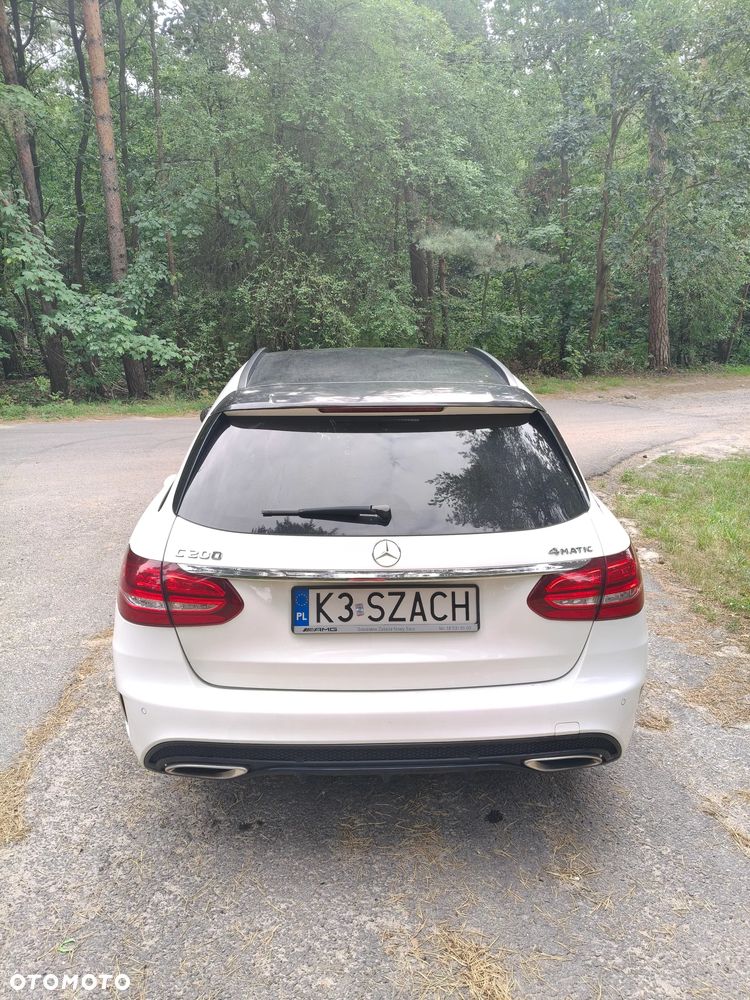 Mercedes-Benz Klasa C 200 4-Matic 9G-TRONIC - 7