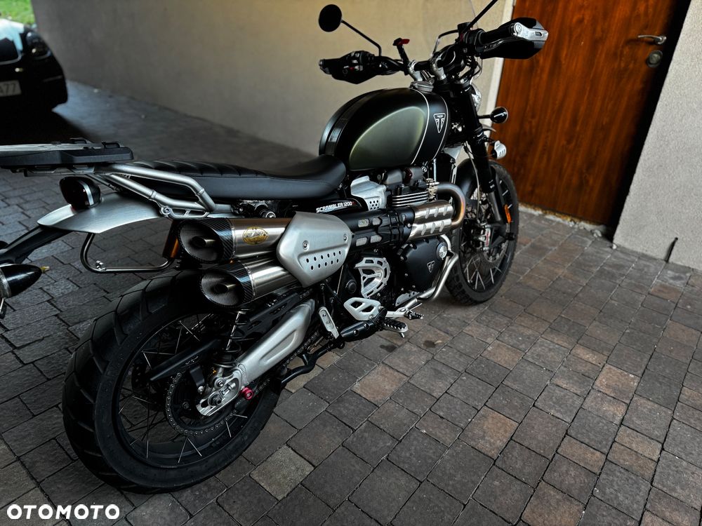 Triumph Scrambler - 1