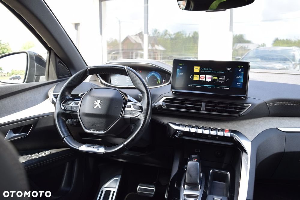 Peugeot 3008 1.6 PureTech HYbrid GT S&S EAT8 - 27