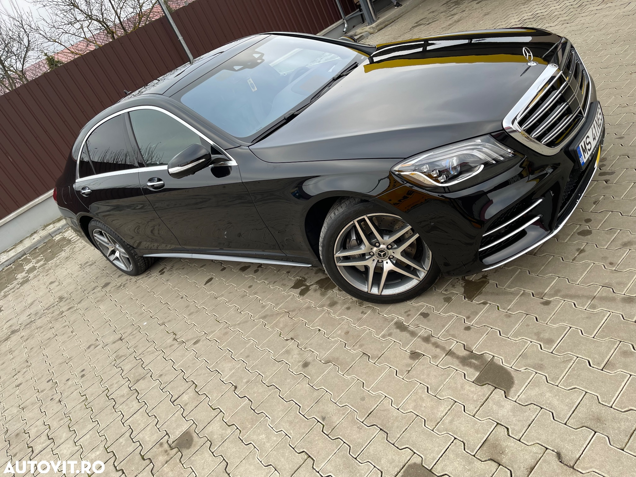Mercedes-Benz S 400 d 4MATIC Long Aut - 4