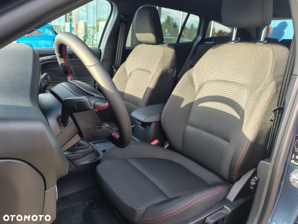 Ford Focus - 23