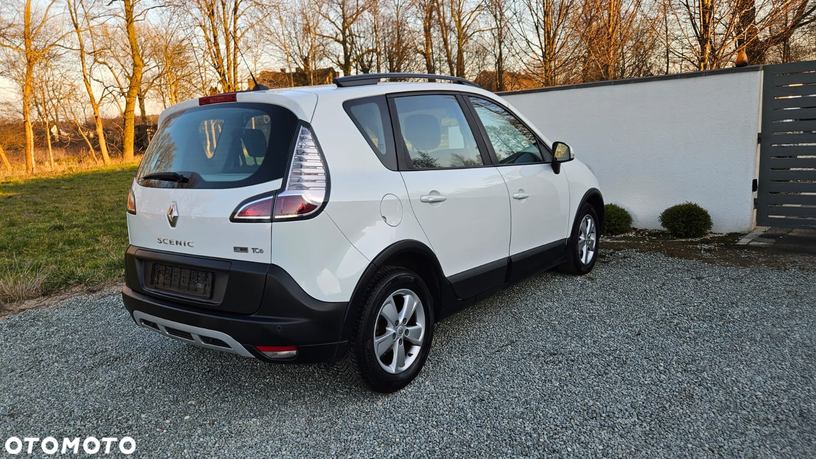 Renault Scenic ENERGY TCe 115 S&S Xmod Paris - 22