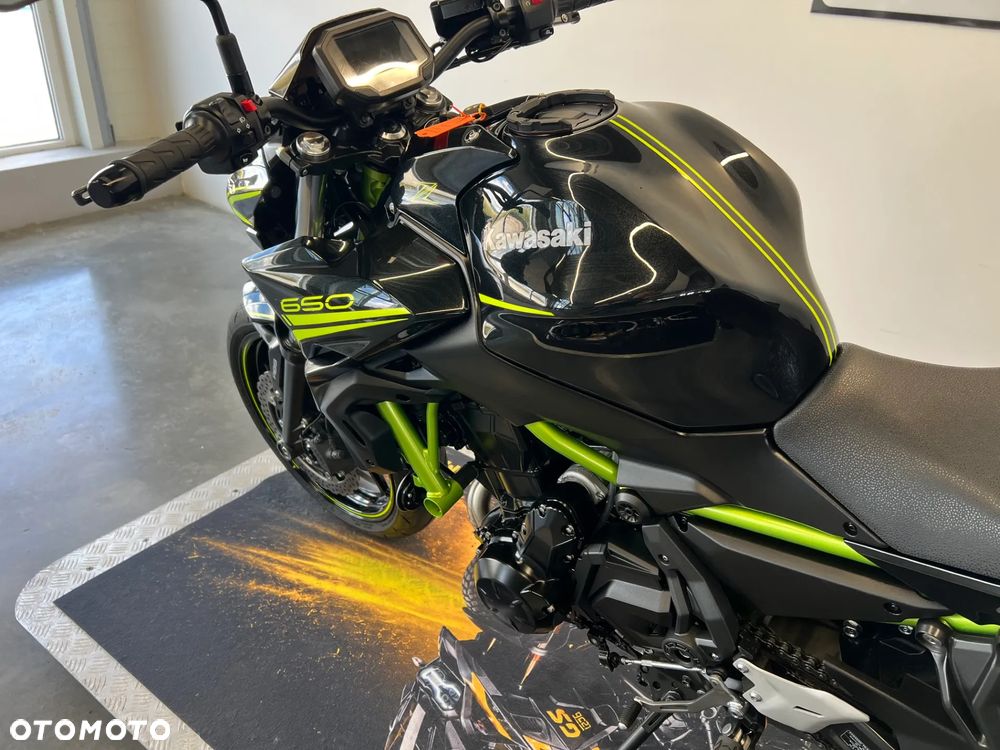 Kawasaki Z 650 - 13