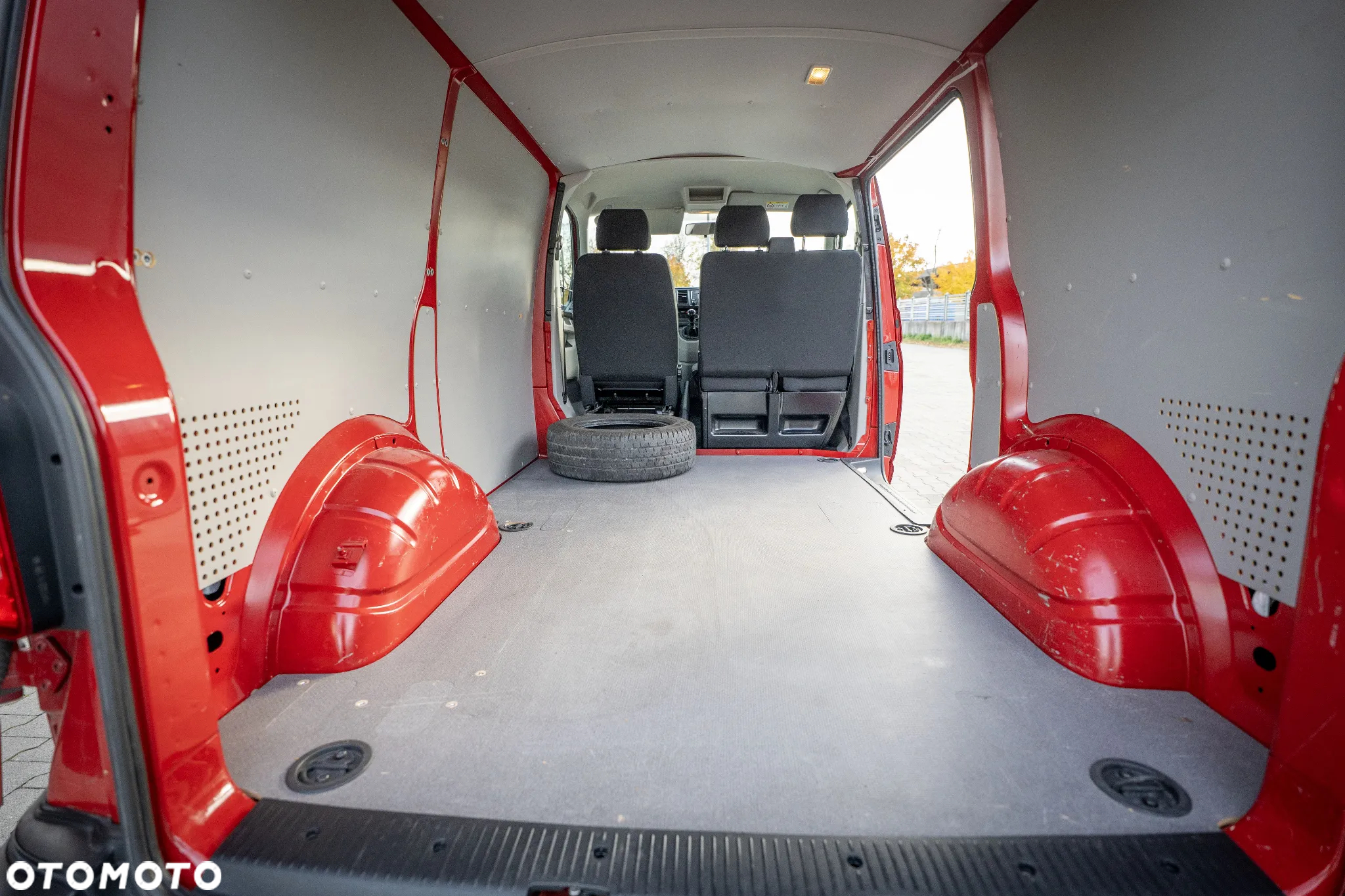 Volkswagen Transporter - 8