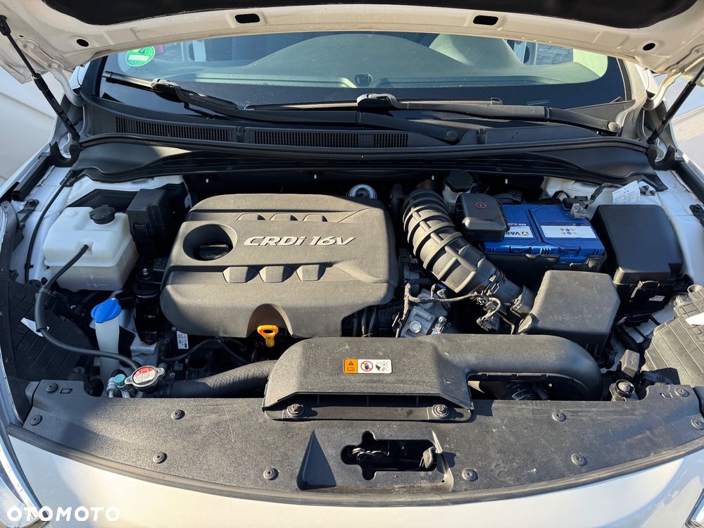 Hyundai i40 i40cw 1.7 CRDi Automatik Premium - 37