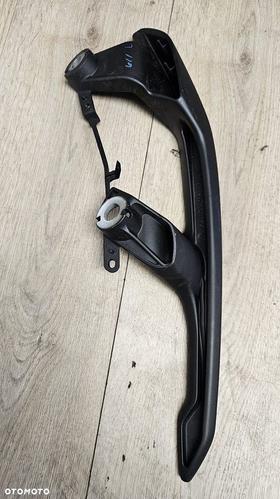 Lewy uchwyt rączka pasażera Yamaha Tricity 300 / XMAX   BX9-F474A-00 - 8