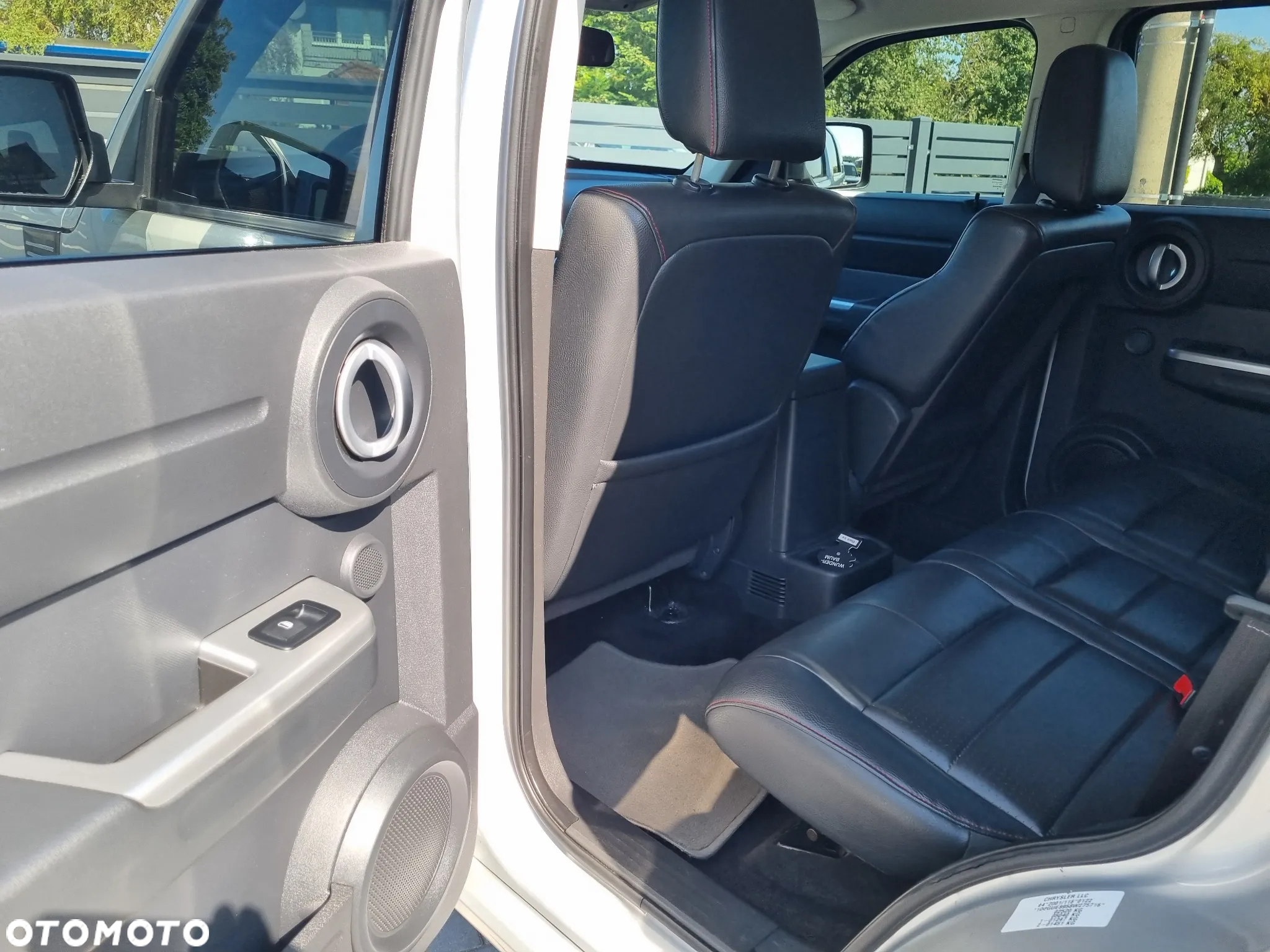 Dodge Nitro 2.8 CRD DPF Automatik R/T - 31