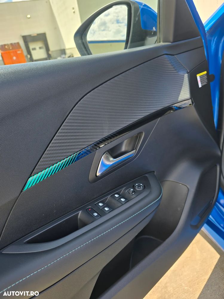 Peugeot 208 PureTech 130 EAT8 Allure Pack - 14