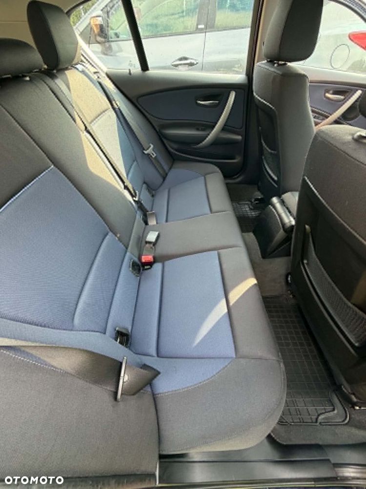 BMW Seria 1 118i - 9