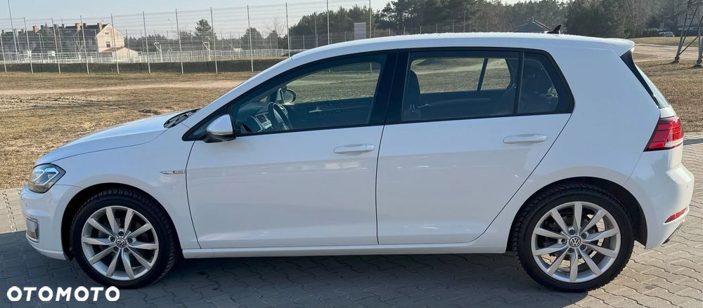Volkswagen Golf - 9