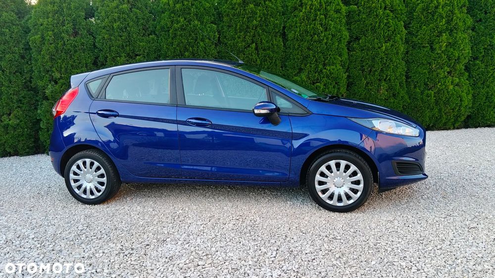 Ford Fiesta 1.25 Champions Edition - 14