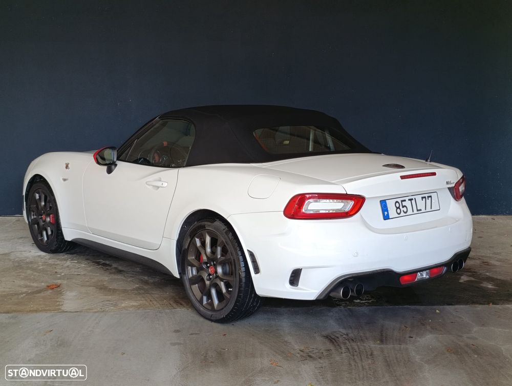 Abarth 124 Spider 2017 photo 3