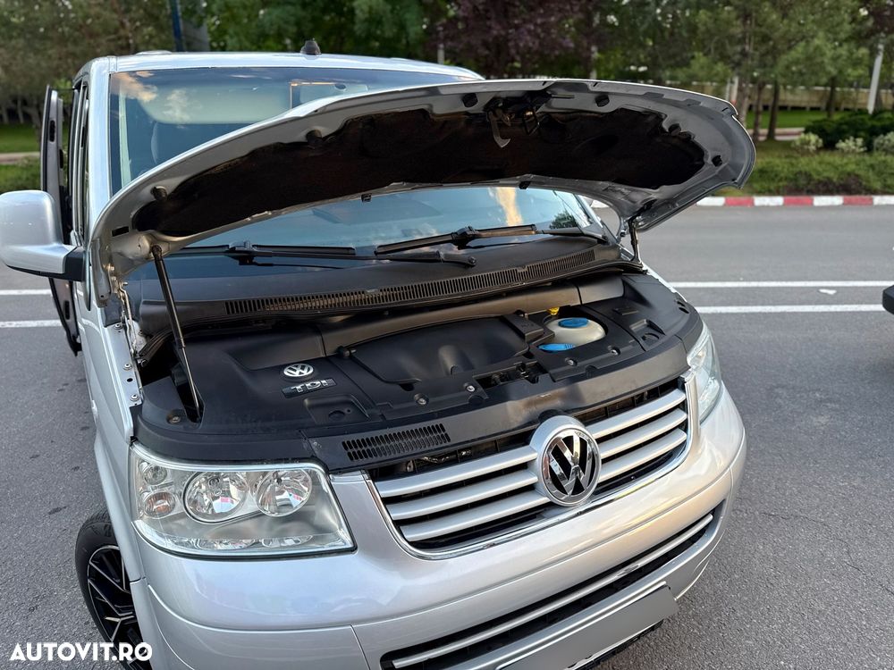 Volkswagen Multivan - 20