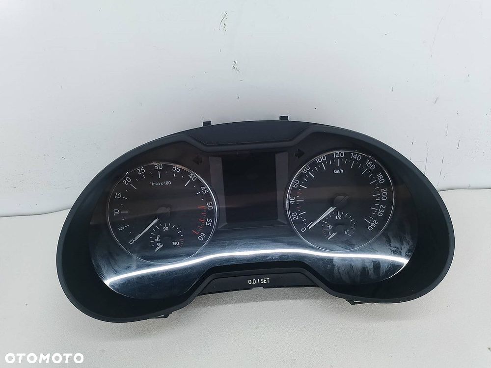 LICZNIK SKODA OCTAVIA III 5E0920861D VDD-02407.11.1355020019 1.6 TDI - 1