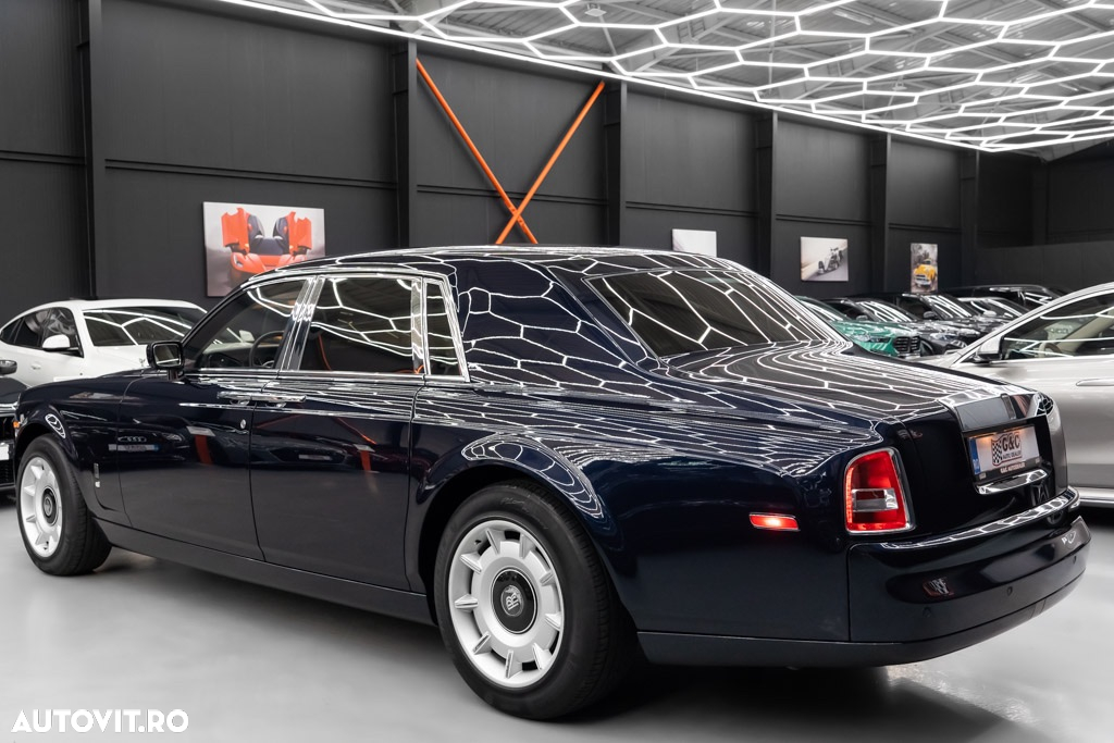 Rolls-Royce Phantom Standard - 4