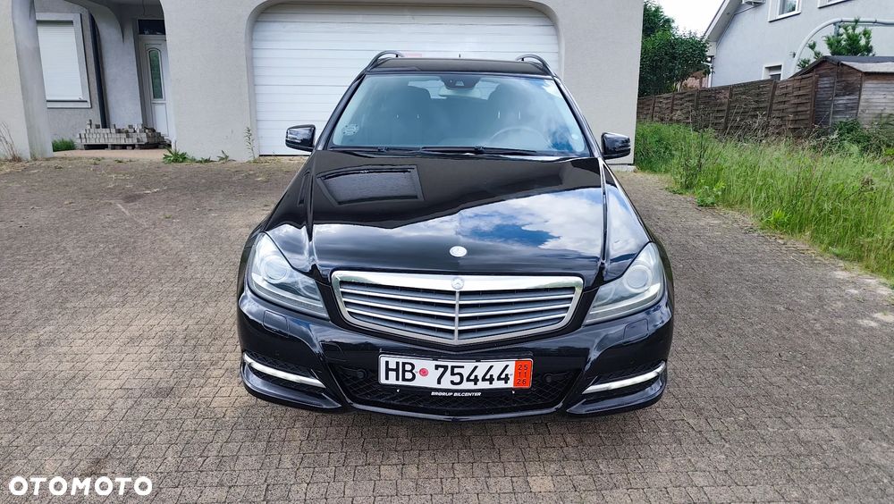 Mercedes-Benz Klasa C 220 CDI DPF Automatik Avantgarde - 23