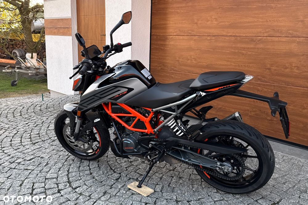 KTM Duke - 22