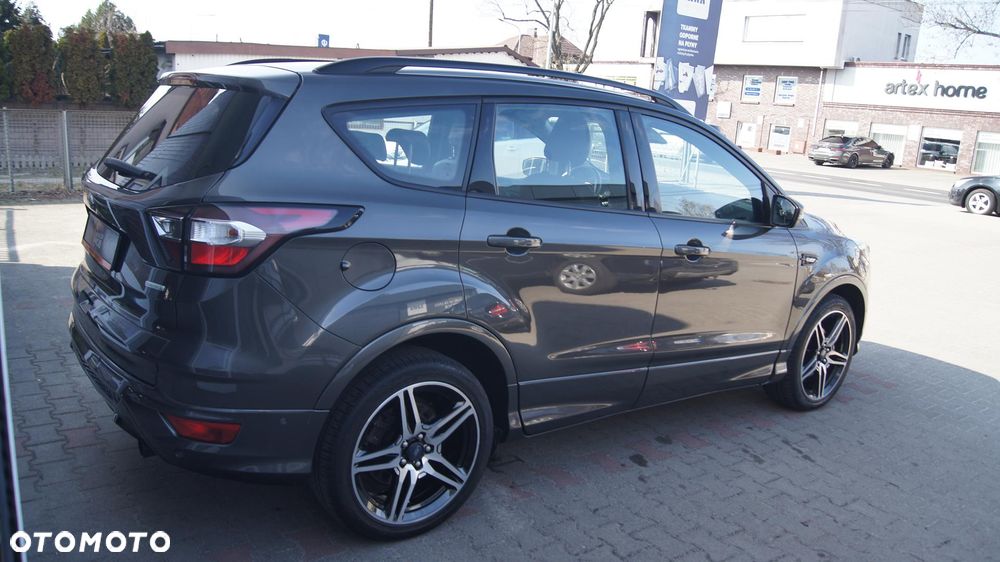 Ford Kuga 1.5 EcoBoost 2x4 ST-Line - 5