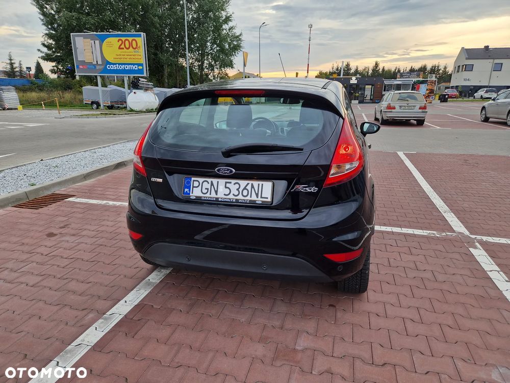 Ford Fiesta - 5