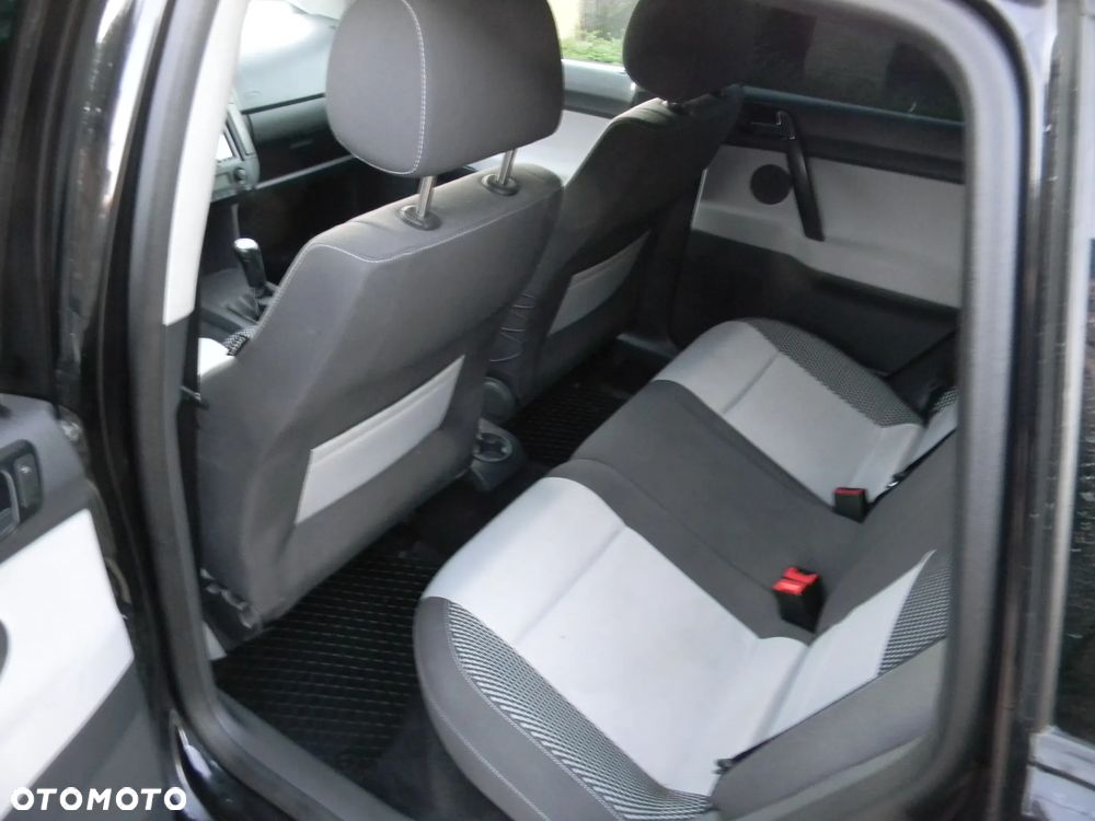 Volkswagen Polo Cross - 27