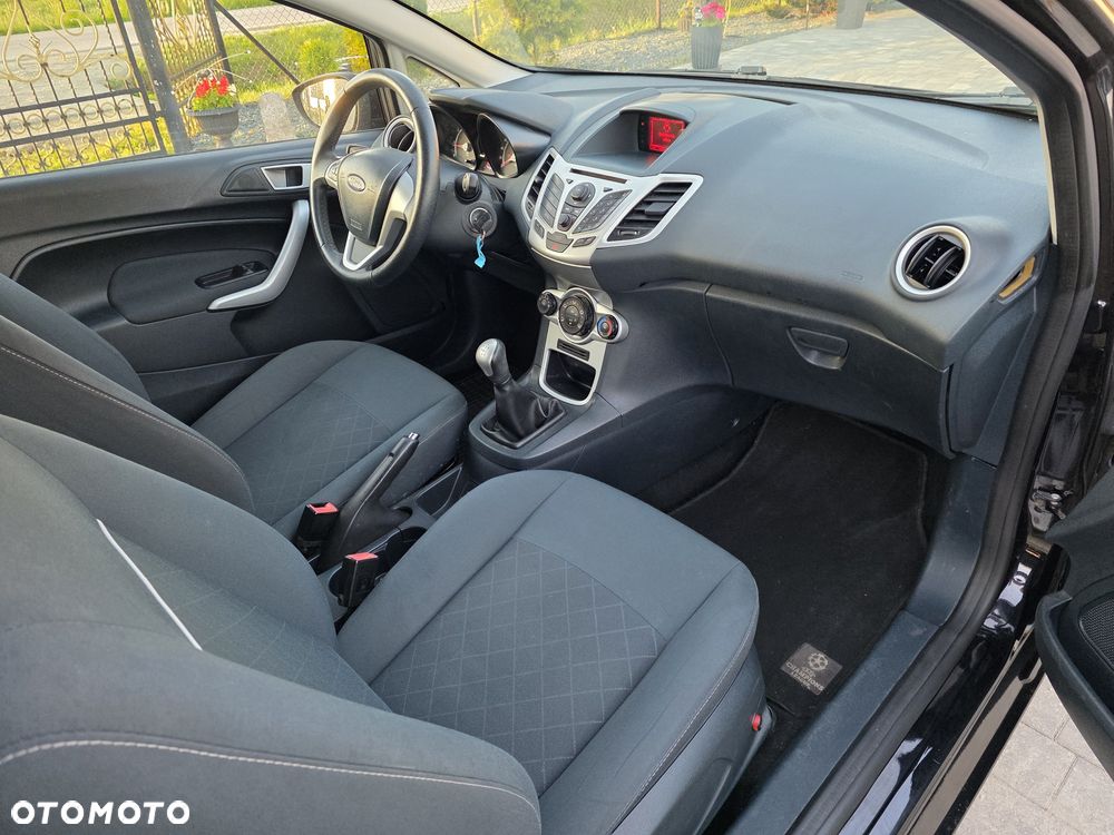 Ford Fiesta - 6