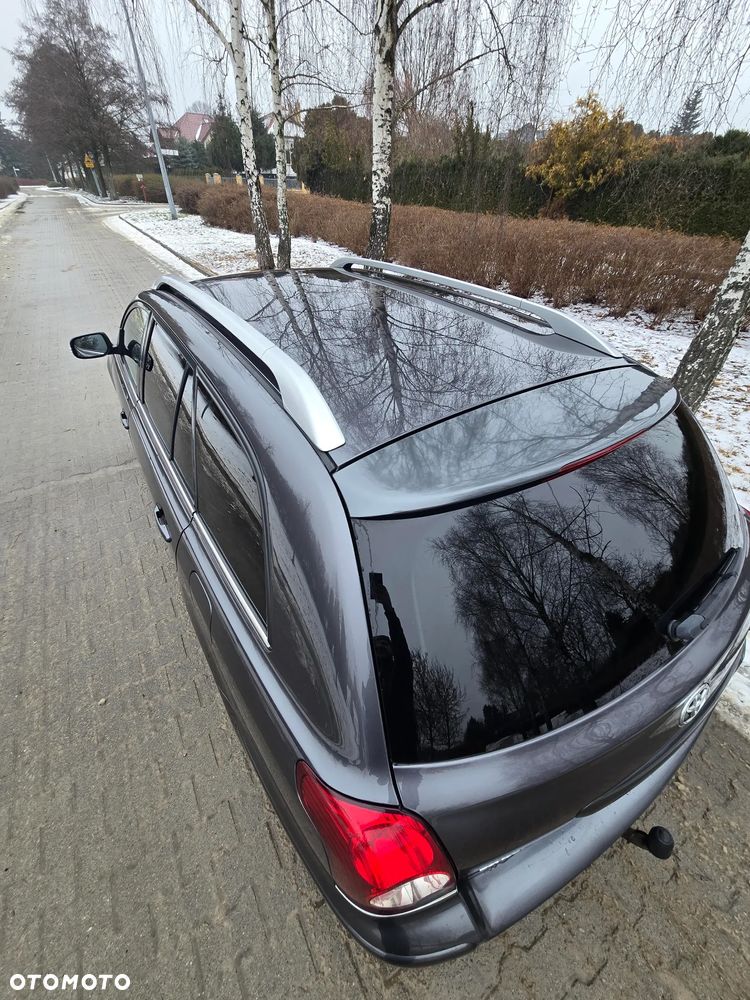 Toyota Avensis 1.8 VVT-i Combi - 15