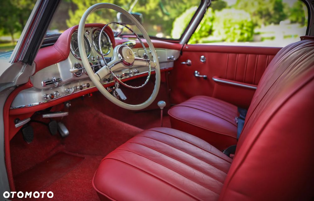 Mercedes-Benz SL - 21