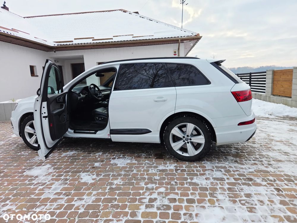 Audi Q7 - 6