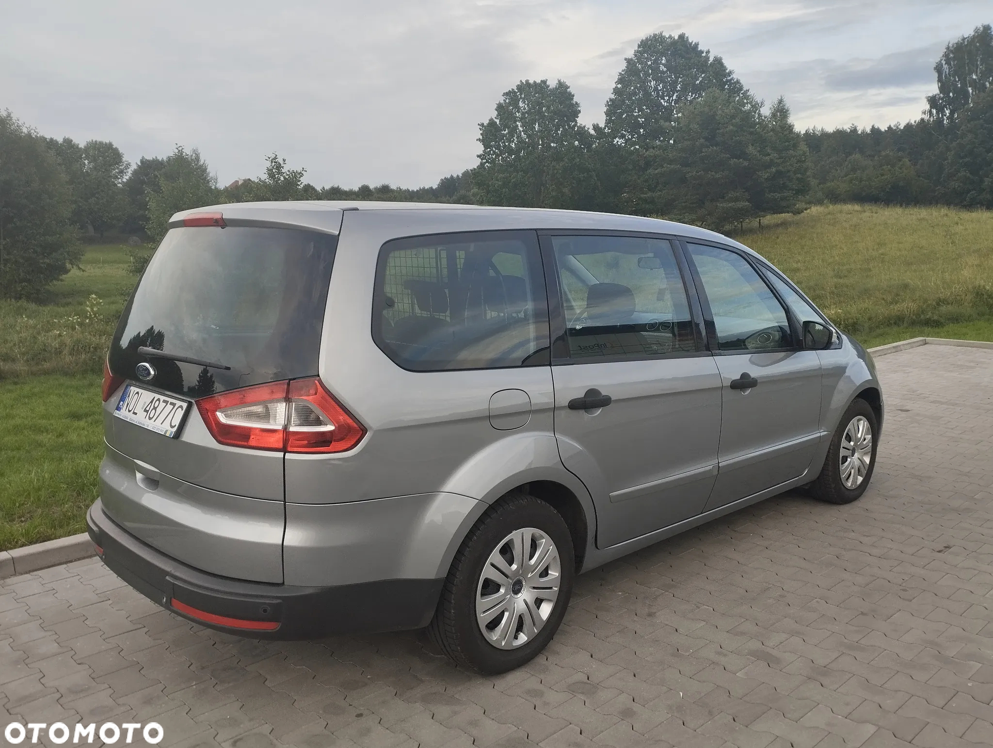 Ford Galaxy 2.0 Ambiente - 17