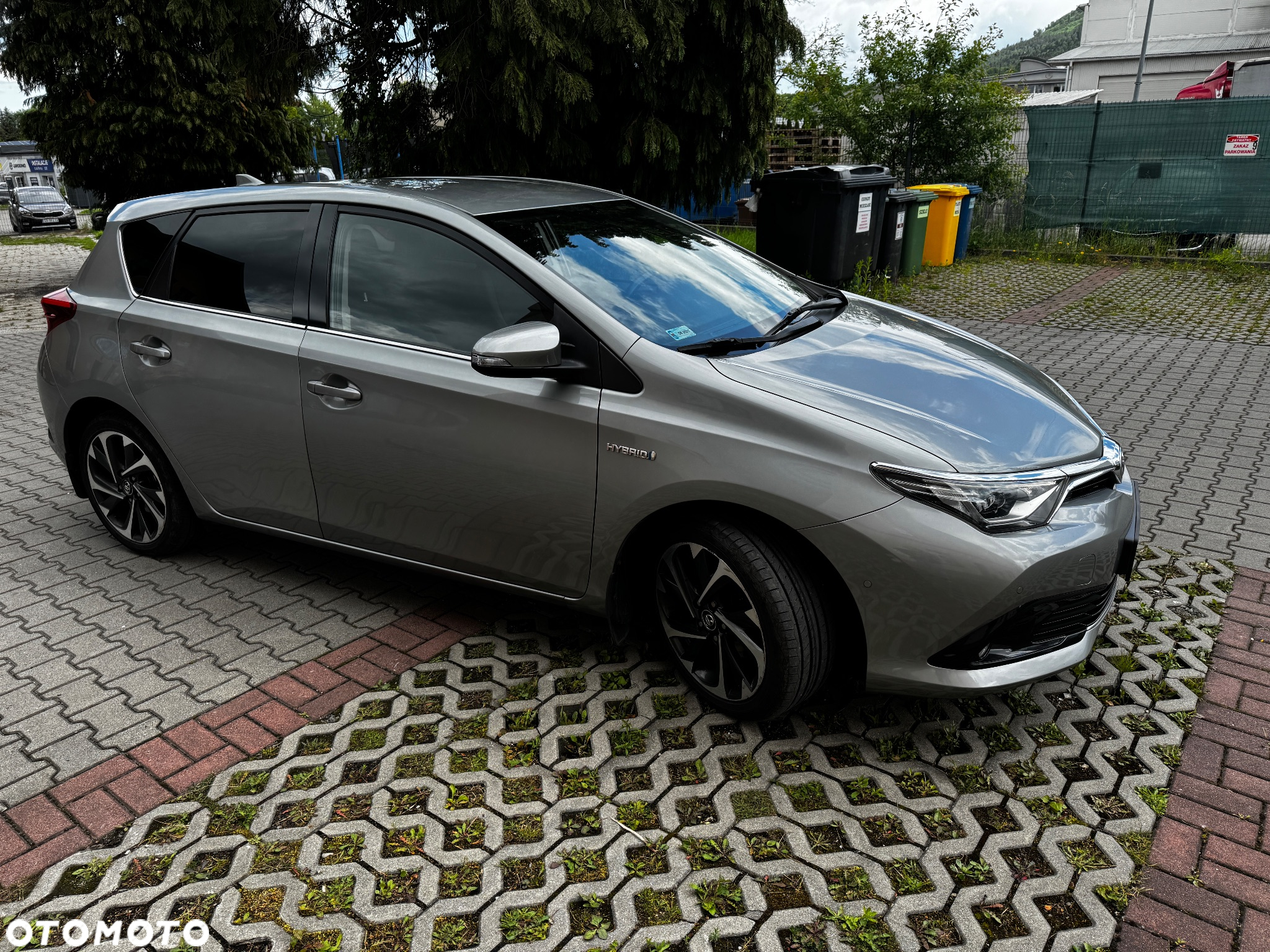 Toyota Auris Hybrid 135 Comfort - 2