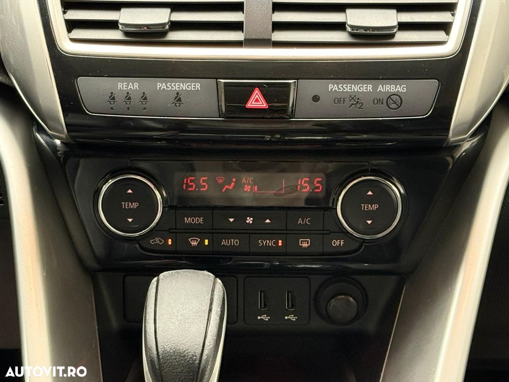 Mitsubishi Eclipse-Cross - 13