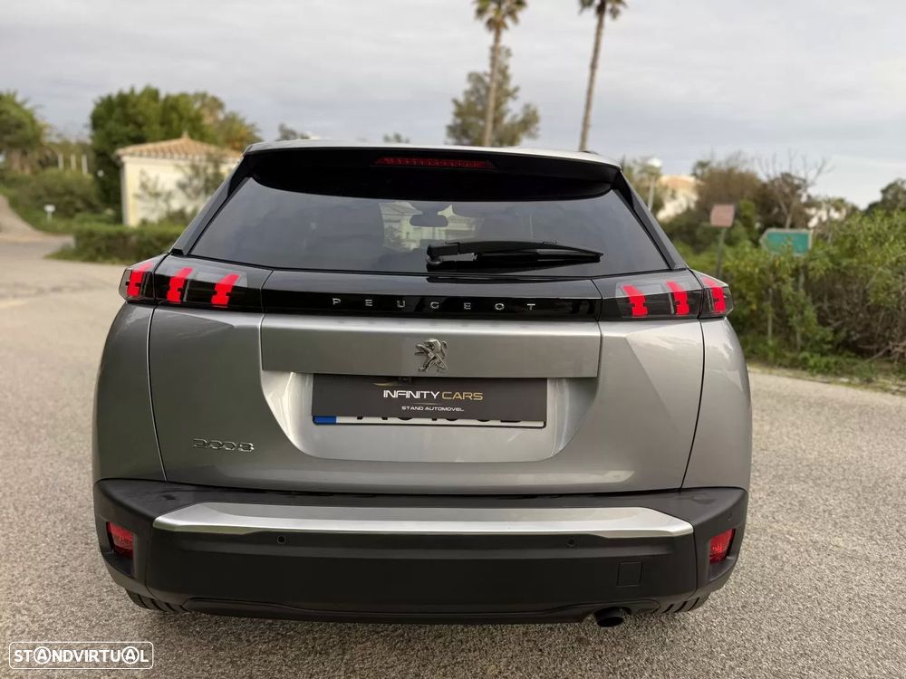 Peugeot 2008 1.2 Allure - 5