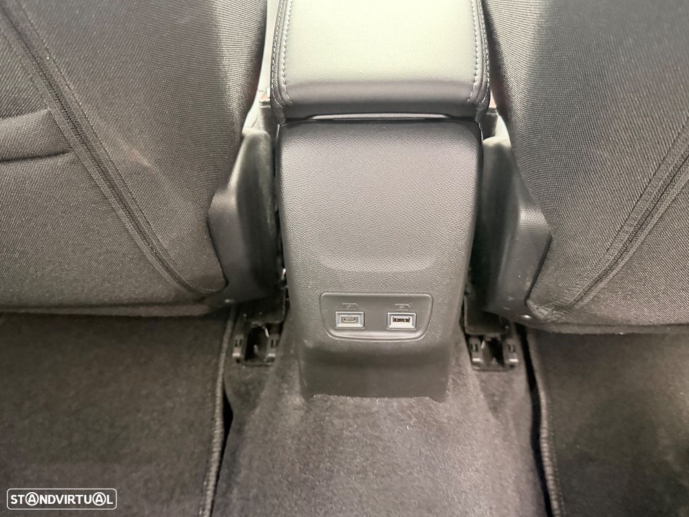 Peugeot 2008 1.2 PureTech Allure Pack - 10