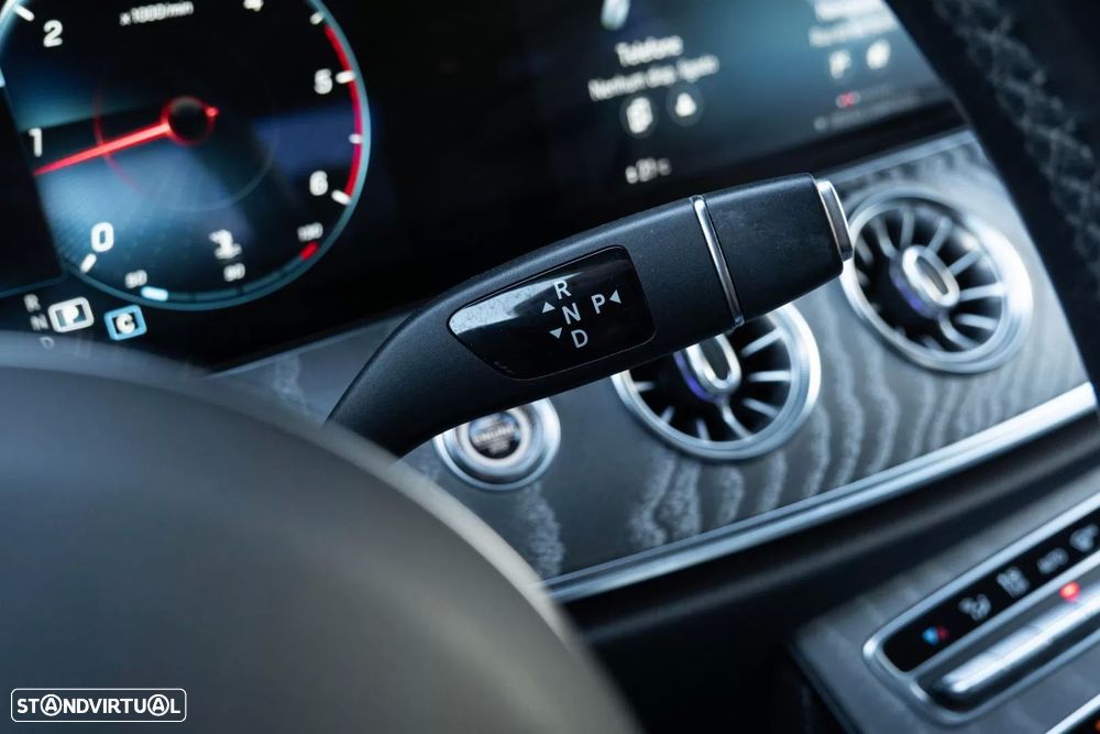 Mercedes-Benz CLS 220 d AMG Line - 24