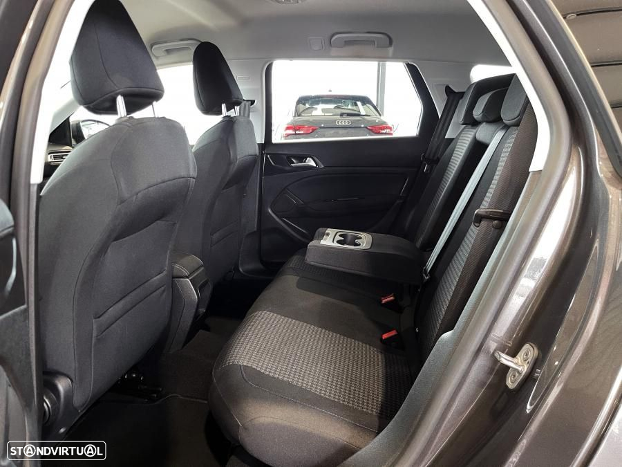 Peugeot 308 SW 1.5 BlueHDi Style - 24