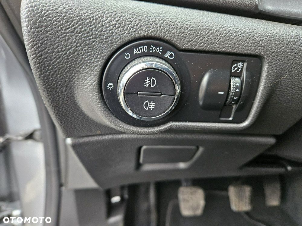 Opel Astra - 14