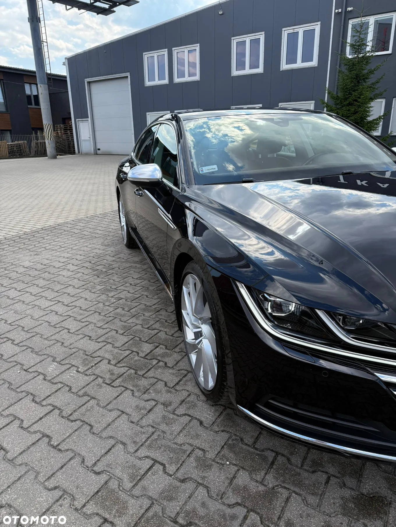 Volkswagen Arteon 2.0 TDI SCR Elegance DSG - 4