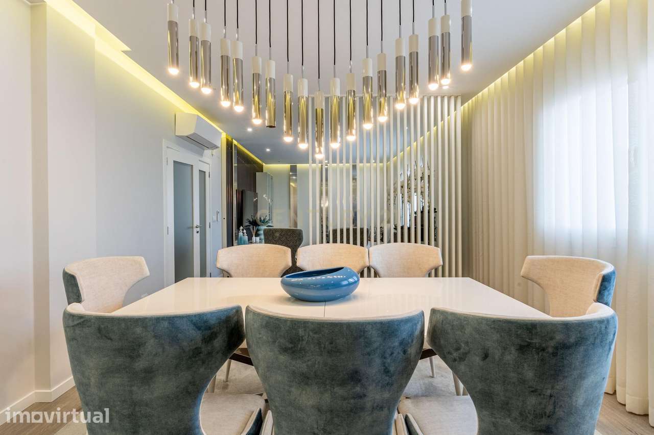Luxuosa Moradia T5 em Odivelas, Lisboa - Nova e Aconchegante - Grande imagem: 5/48