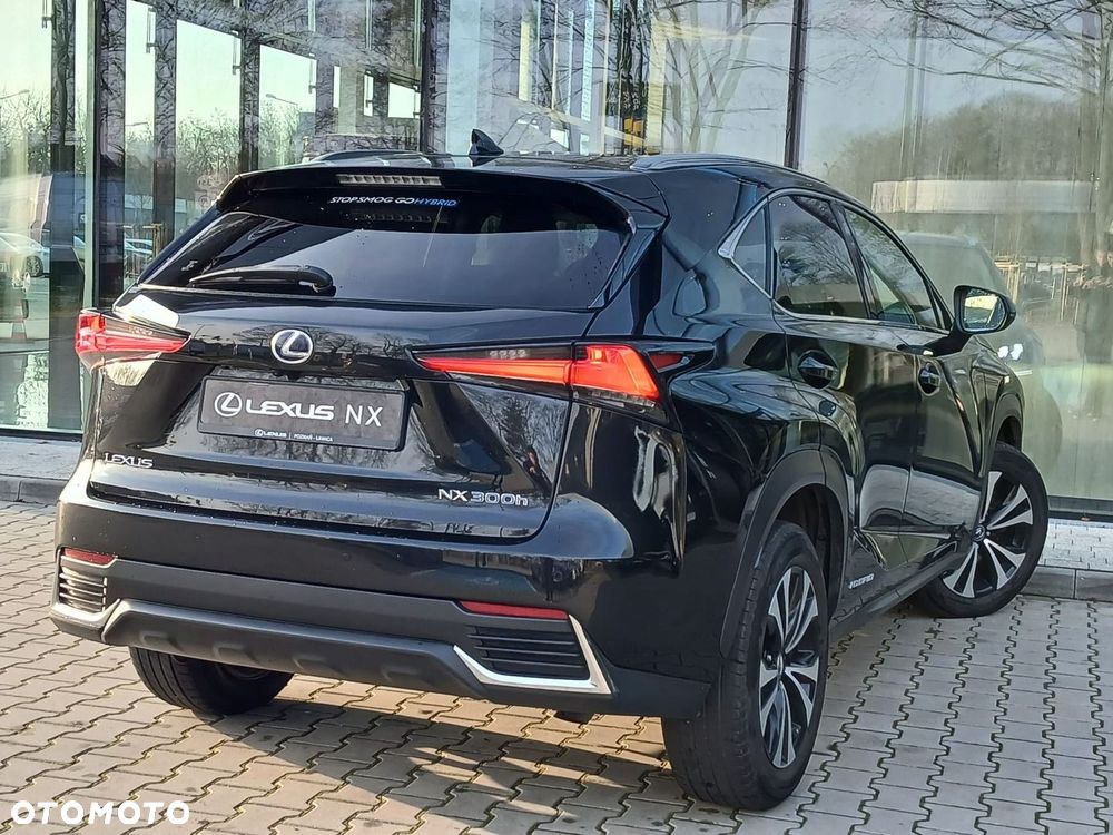 Lexus NX 300h F Impression AWD - 12