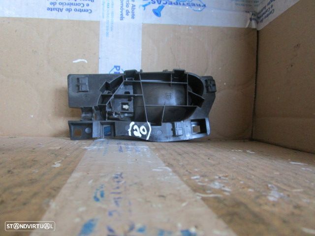 Puxador Interior 96555514XT PEUGEOT PARTNER 2011 4P FD PEUGEOT 207 2008 3P FD - 3
