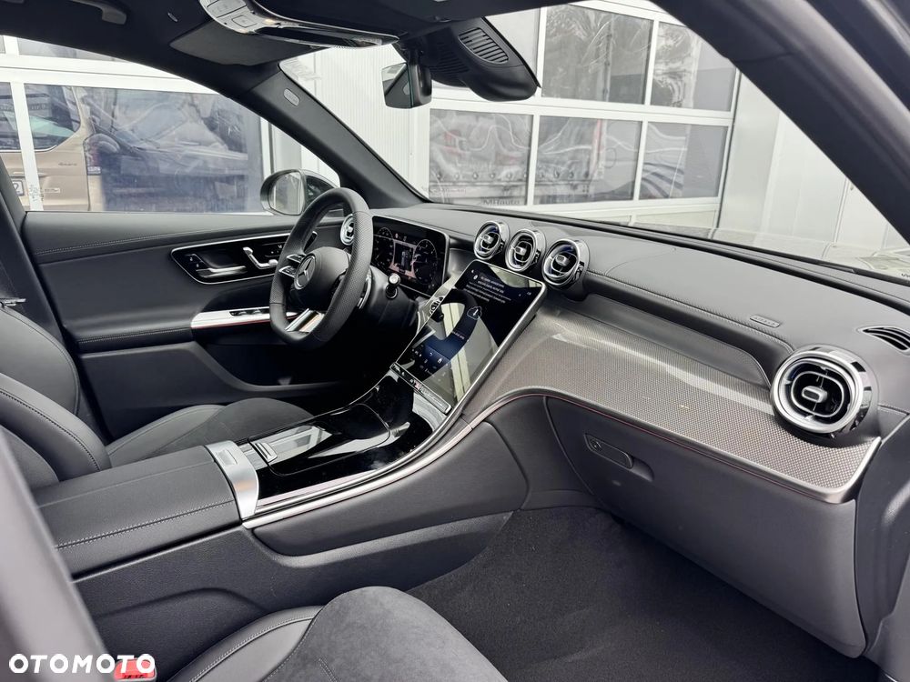 Mercedes-Benz GLC 200 d mHEV 4-Matic AMG Line - 17