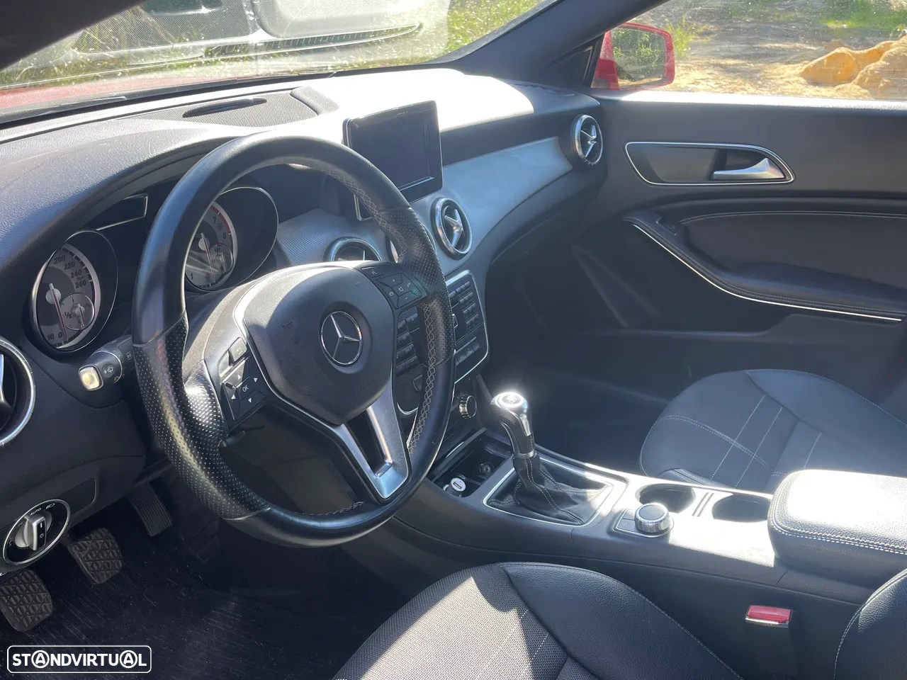 Mercedes-Benz CLA 180 UrbanStyle Edition - 6