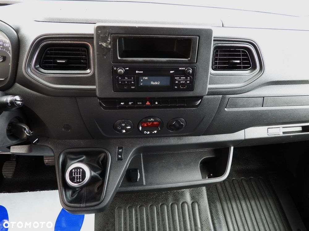 Opel MOVANO PLANDEKA 10 PALET WEBASTO TEMPOMAT LEDY PNEUMATYKA KLIMATYZACJA  165KM - 33