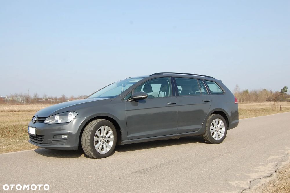 Volkswagen Golf 1.6 TDI BMT Comfortline - 3